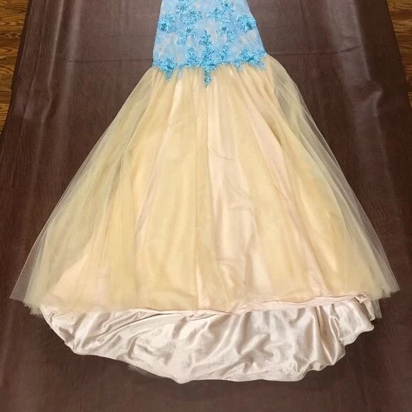 华丽蓝色和棕褐色串珠花边美人鱼舞会礼服尺寸 4 蓝色美人鱼连衣裙 — 第 2/4 张图片