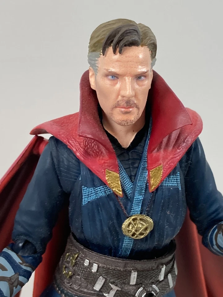 SH Figuarts Marvel Doctor Strange Infinity War Bandai Foto 2 de 4