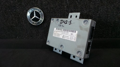 D42-5 * Mercedes W212 E-Klasse Steuergerät Media Interface   A2049000300