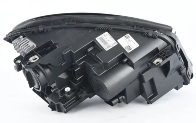 W156 MERCEDES GLA 13-17 Passenger Side Xenon Headlight A1569063300 