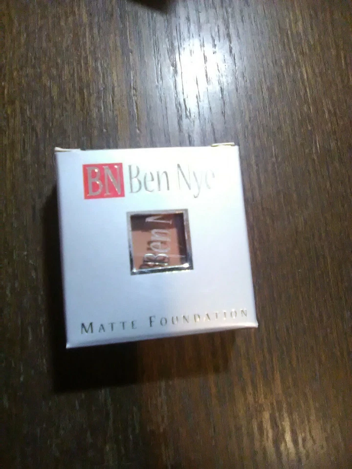 Ben Nye ~ Base Mate IS-44 Gamuza Tostada .5oz Nuevo/Antiguo Stock Foto 2 de 4