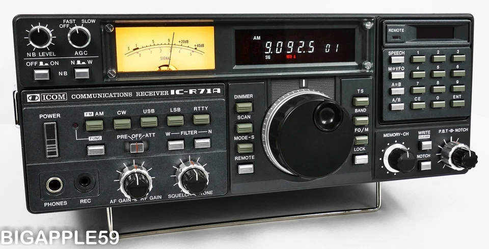Icom IC-R71A Receiver Shortwave AM SSB CW Radio ***CLASSIC DX MACHINE*** - Image 3 of 4