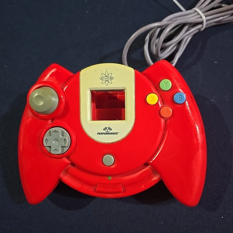 Red AstroPad Controller by Performance for the Sega Dreamcast - Image 3 of 4