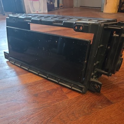 OEM 2024 - 2026 HYUNDAI SANTA FE 2.5L RADIATOR LEFT LH UPPER AIR SHUTTER GRILLE