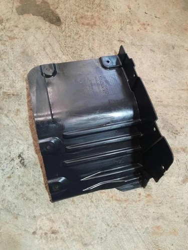 BMW 5 E60 Innenkotflügel vorne rechts 7050538 17370110 51717050538 34047881