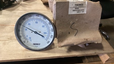H.O. Trerice Co. Gauge Bi-Metal Thermometers 52-2278.0 33 GM-00011