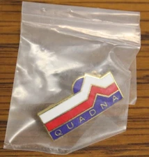 QUADNA MOUNTAIN PARK CANADA SKIING RESORT SKI PIN - PINBACK BADGE HAT PINS