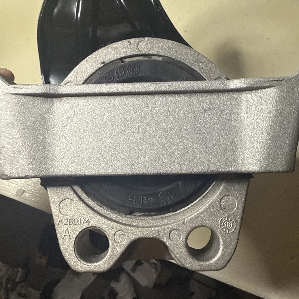 Montaje motor delantero derecho completo 2007-2011 para Ford Focus 2.0L 5S4Z6038BB Foto 2 de 4