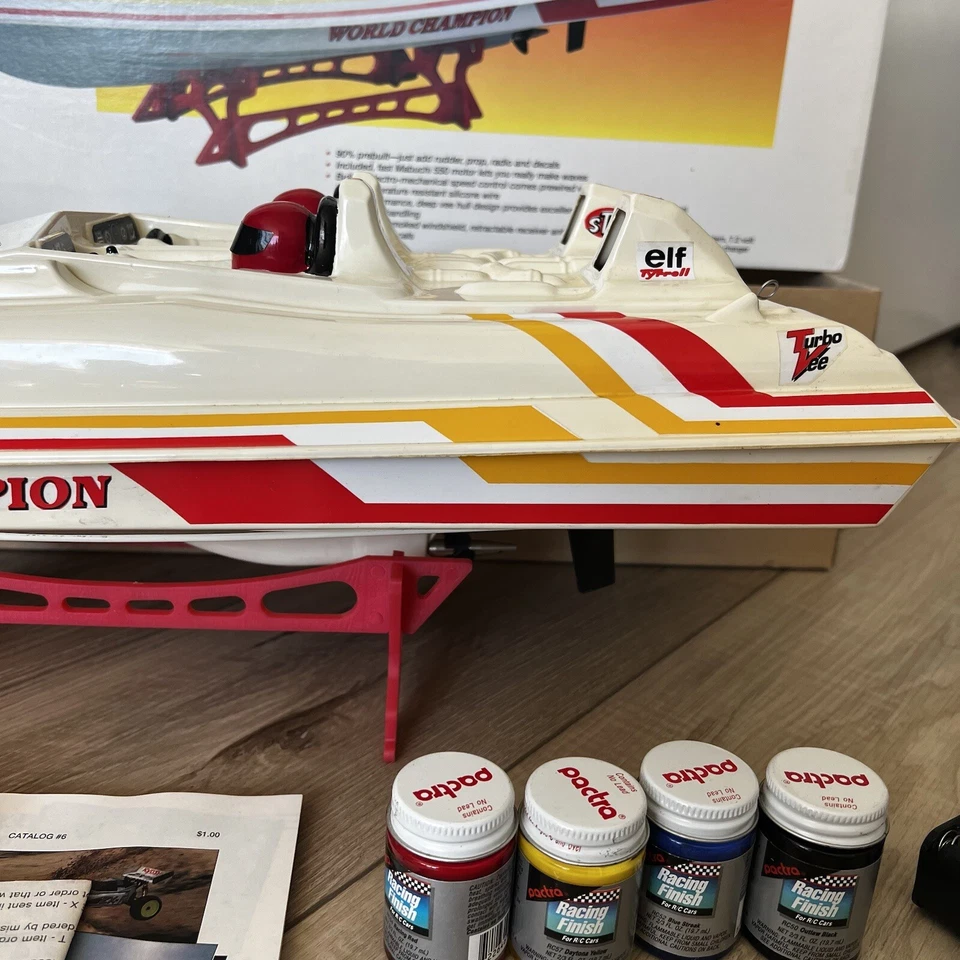 Vintage Tower Hobbies Marine Turbo Vee Electric Radio Controlled Racing Boat HTF - Image 2 of 4