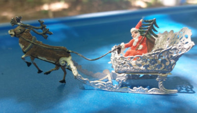 Vintage Schweizer Santa Sleigh Reindeer Metal Christmas Ornament Western Germany