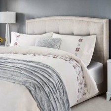 Christmas Bedding Snowflake Bed In a Bag inc Duvet Cover, Throw & Filled Cushion