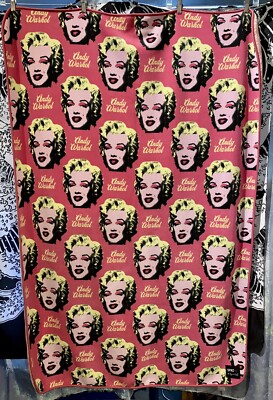 Andy Warhol Marilyn Monroe Pink Blanket Throw Pop Art MOMA Uniqlo