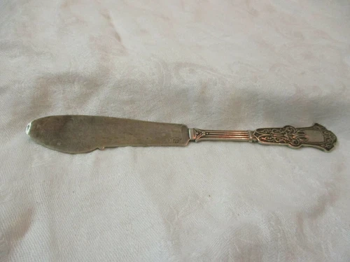 Antique 1880 Gorham Whiting Sterling Silver Master Butter Knife Alhambra mono M