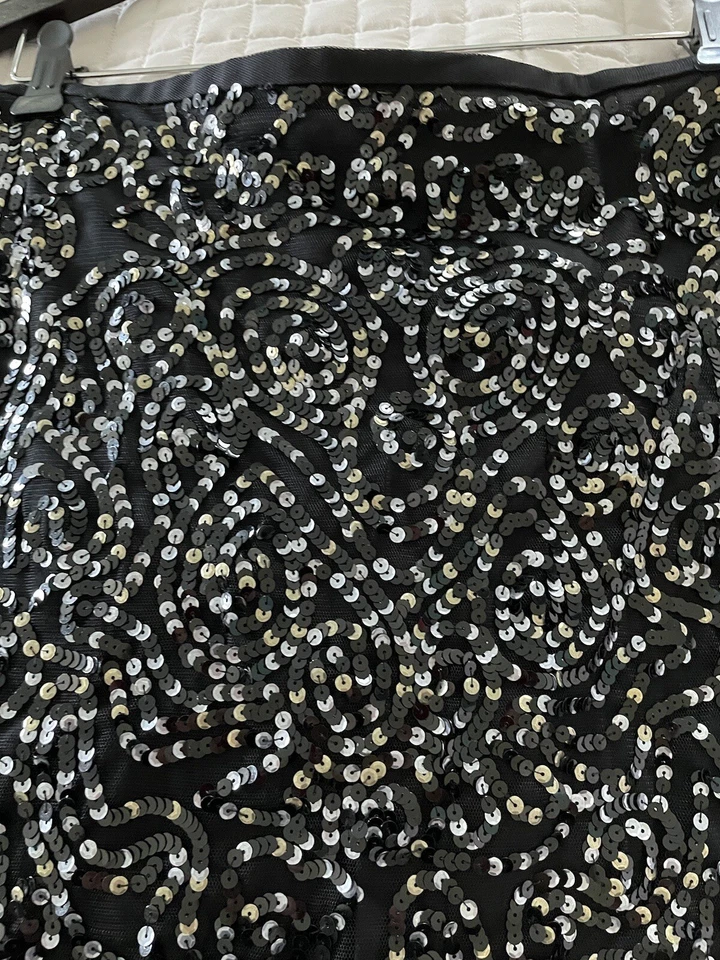 Falda de lentejuelas BCBG MaxAzria línea A Foto 3 de 4