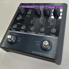 TC-Helicon VoiceTone Synth Vocal Effects Processor