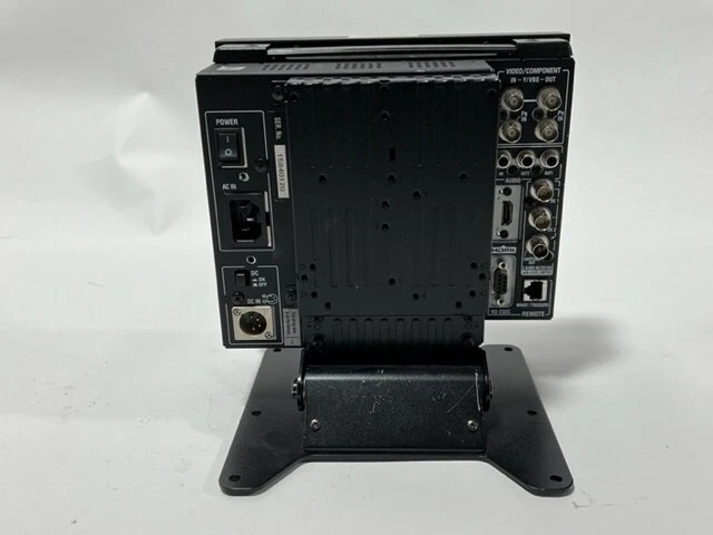 JVC DT-V9L5DU 9" HD/SDI Broadcast Studio /Field Monitor - Image 2 of 4