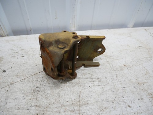 AMC Eagle SX4 Station Wagon Front Passenger Side Door Hinges - Bild 6 von 10
