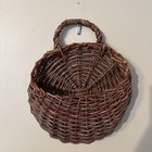 True Vintage! Brown Wicker Woven Hanging Basket or Wall Pocket. 12x9. — photo 8