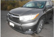 Used Wheel Fits 2014 Toyota Highlander 18x7-12 Alloy 10 Raised Spoke 5 V Spoke Used Wheel Fits 2014 Toyota Highlander 18x7-12 Alloy 10 Raised Spoke 5 V Spoke
