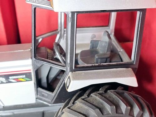 Scale Models - White Workhorse 170 Tractor - 1:16 Diecast - Picture 6 of 16