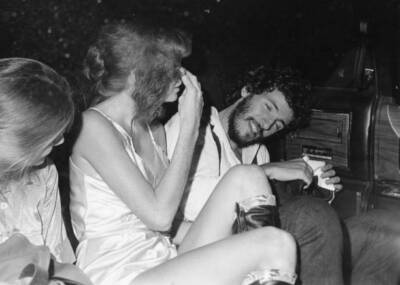 Bruce Springsteen And Karen Darvin 1975 OLD PHOTO 5