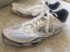 SAUCONY Women's Velocity 2 Spike Distance Size 10.5