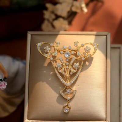 Broche Doré Belle Eopque Dentelle Floral Laurier Serti CZ Blanc Retro SB31