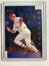 K253,614 - 2000 Upper Deck #523 Mark McGwire AUT