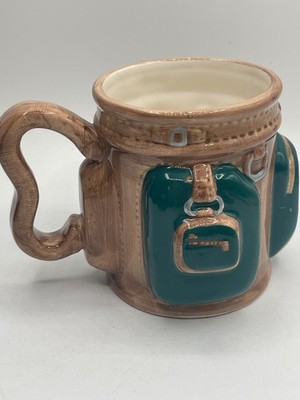 Vintage 1992 E & B Giftware Fred Hollinger Design Old Golf Bag Coffee Mug 14 OZ