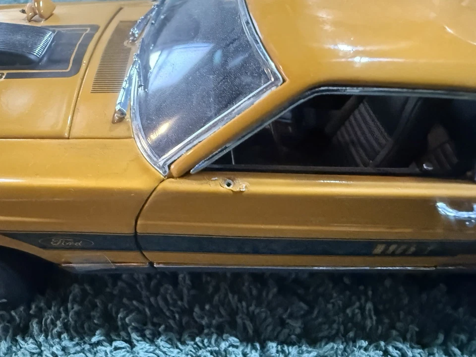 Ford Mustang Mach 1 Twister Special 1970 1:24 Danbury como nuevo edición limitada Foto 2 de 4