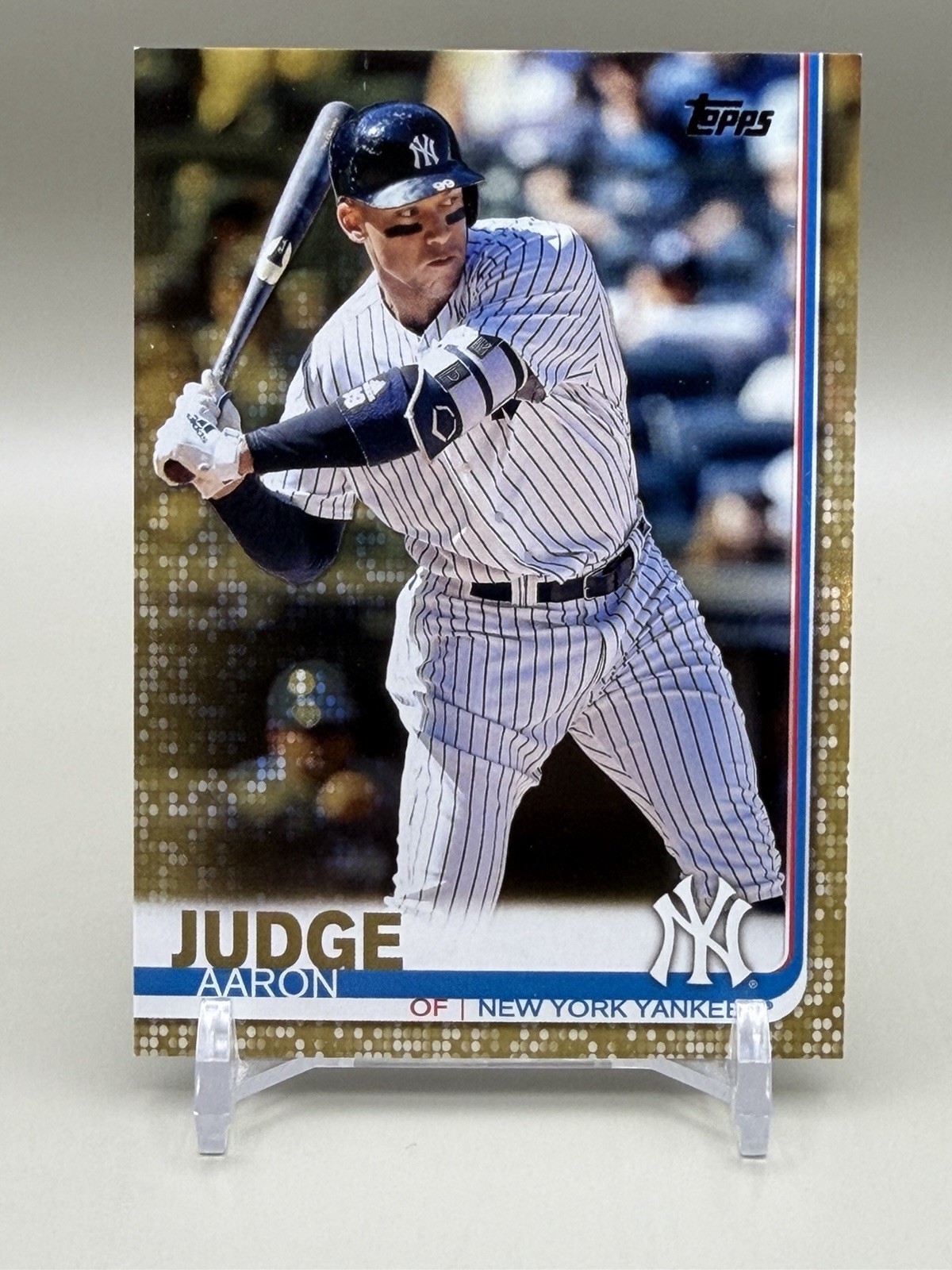 Topps 2019 Series 1 Aaron Judge #150 Gold Parallel /2019 Yankees