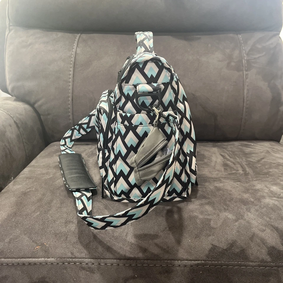 JuJuBe B.F.F Collection Convertible Diaper Bag,  geometric pattern decor. Mint - Image 3 of 4