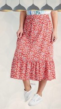 Ex Tu Clothing Women's Floral Print Tiered Midi Skirt in Red