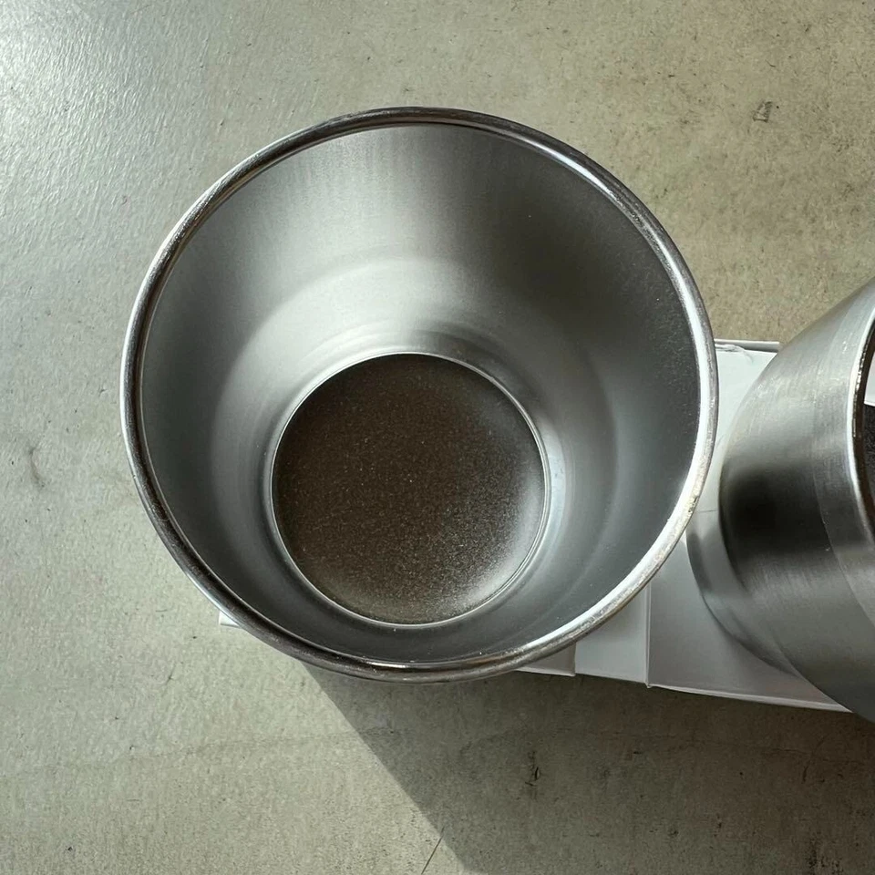 [Inutilizzato] Bicchiere Mercedes Benz in acciaio inox argento - Immagine 2 di 4