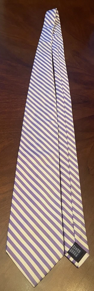 Corbata Meeting Street púrpura hecha a mano Repp 100 % seda para hombre hecha en China Foto 3 de 4