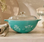 New ListingVintage Pyrex Needlepoint 443 Cinderella Bowl Turquoise 2.5 Qt 1958 Promo w/ Lid