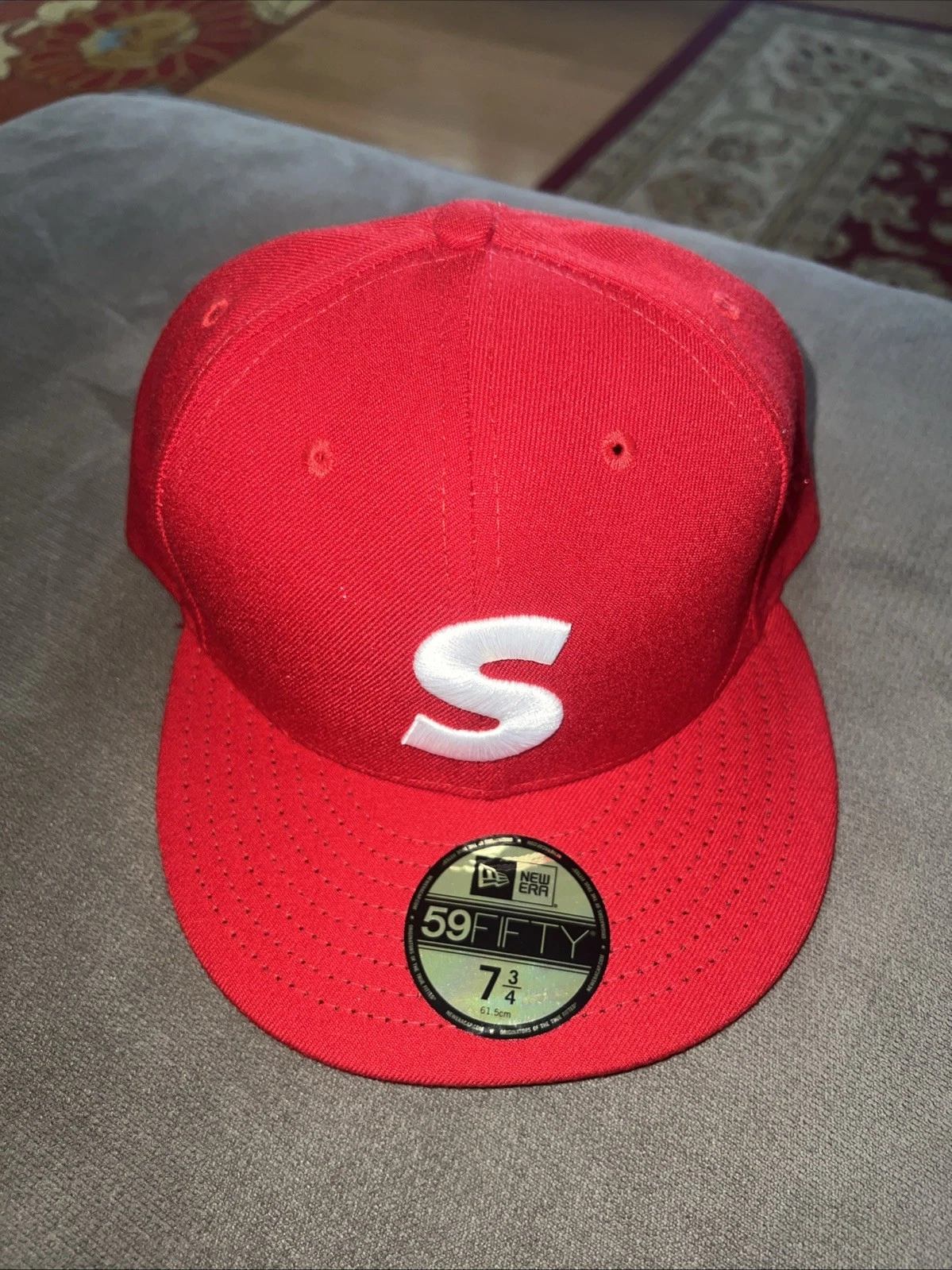 Chapeau ajusté Supreme Red 7 3/4