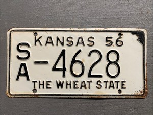 VINTAGE 1956 KANSAS LICENSE PLATE BLACK /WHITE THE WHEAT STATE SA-4628 COOL!!🤠