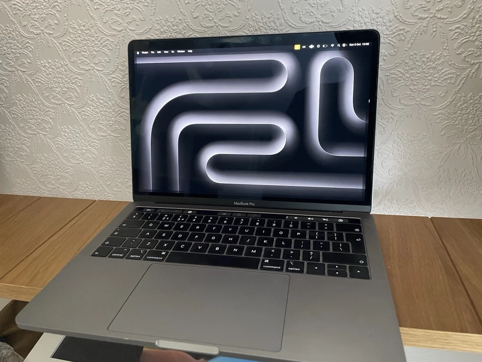 Apple MacBook Pro 13" 2019 · i5 · 8GB · 500GB, photo 1 of 5