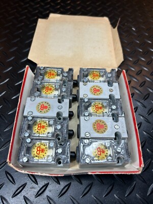 Neu 2 Stk. Kontaktsystem KU 1 380V 6A Schaltkontakt Endschalter Taster Bernstein
