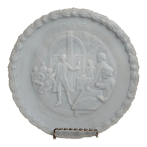 Fenton Bicentennial Commemorative Plate 1776-1976 Patrick Henry Give Me Liberty