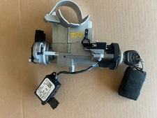 2018 CHEVROLET SILVERADO 3500 IGNITION LOCK W/KEY & IMMOBILIZER OEM 13516351