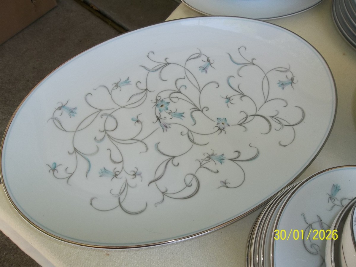 Very Gently Used Vintage Noritake Alicia 76 Pc. Service for 10