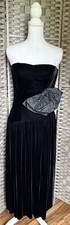 Kathryn Conover Original Little Black Dress VTG Velvet Strapless Cocktail Size 4