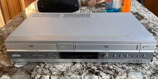 Sony SLV-D560P DVD Player/Video Cassette Recorder VHS VCR