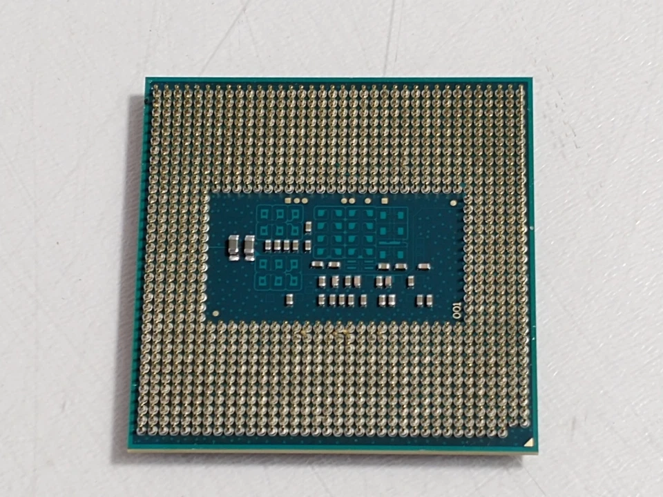 Lot of 2 Intel Core i3-4000M 2.4 GHz 5GT/s Socket G3 Laptop CPU Processor SR1HC - Image 2 of 2