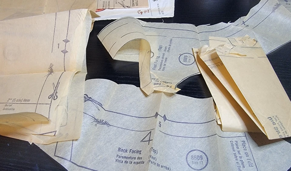 Vintage Vogue Patterns 8609 Women's Halter Top and Sweater Size 12 Partially Cut - Image 3 of 4