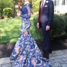 sherri hill 2 piece navy prom dress size 0. worn once . great condition