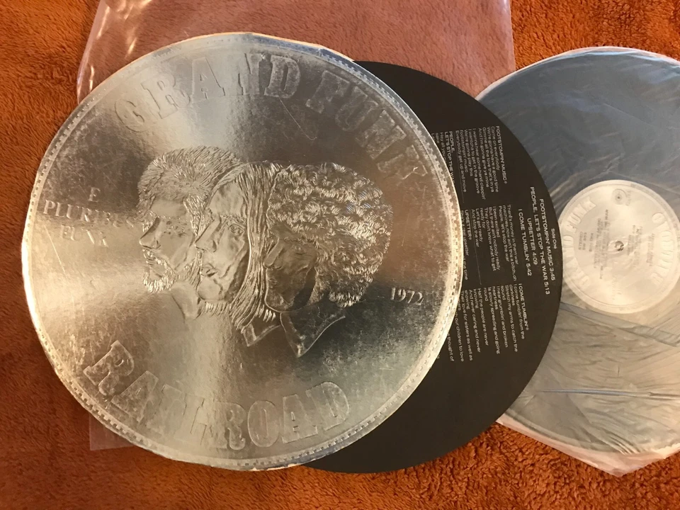 SILVER COIN VINYL LP GRAND FUNK RAILROAD E PLURIBUS FUNK 1971 CAPITOL SW-853 LP! — 第 4/4 张图片