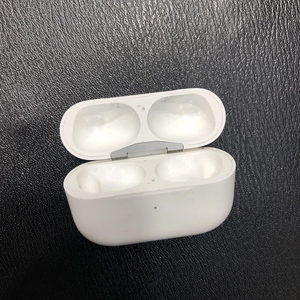 Apple AirPods Pro (1st generation), photo 3 of 5